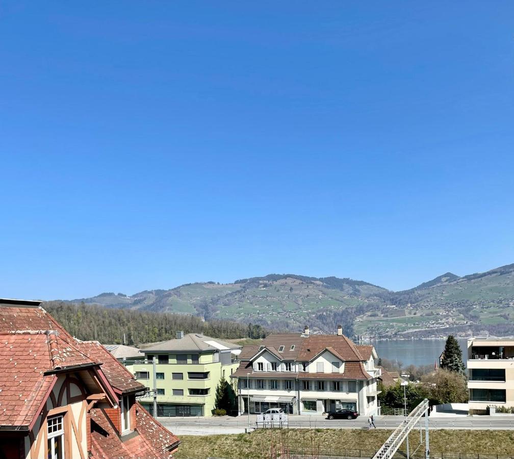 Studio Bahnhof Spiez Apartment ภายนอก รูปภาพ